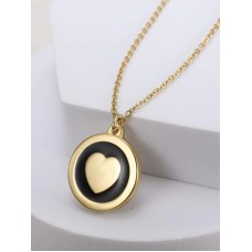Heart Detail Round Charm Necklace 